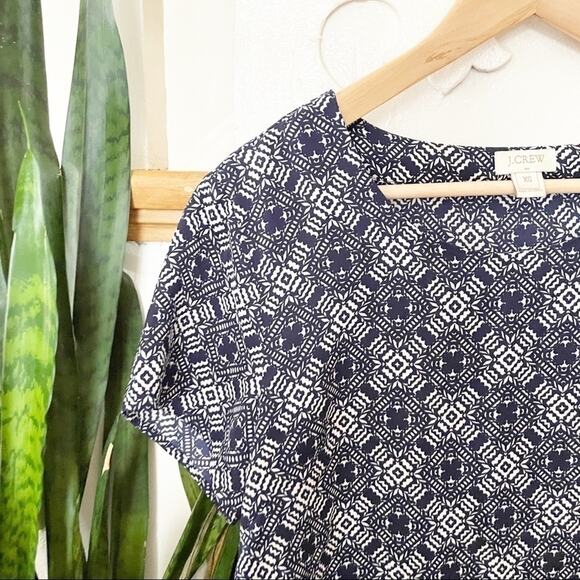 J.crew Printed Split Hem Top Blouse white blue XS - Picture 2 of 7